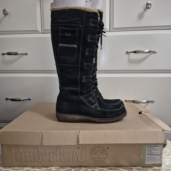 Timberland knee high Sherpa lined suede women's boots Size 7 W - Picture 6 of 7